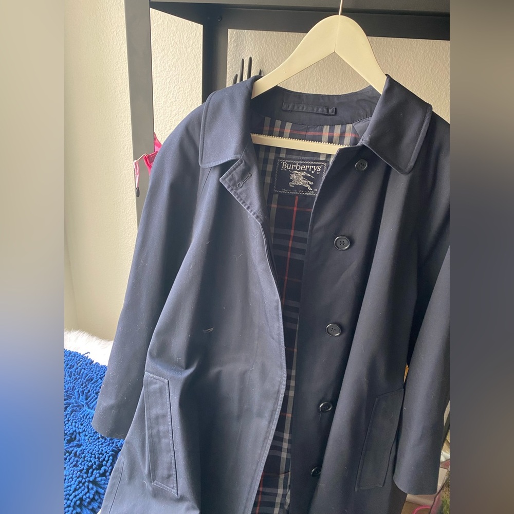 Burberry Navy Rain Coat never worn , like new